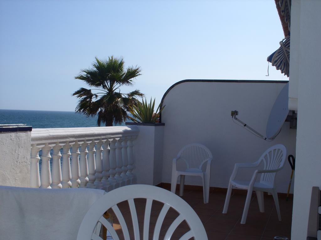 Apt Mijas Costa Arkadia Beach El Faro Marvellous Frontbeach With Stunning Seaviews And Historic Lighthouse Фуeнхирола Екстериор снимка